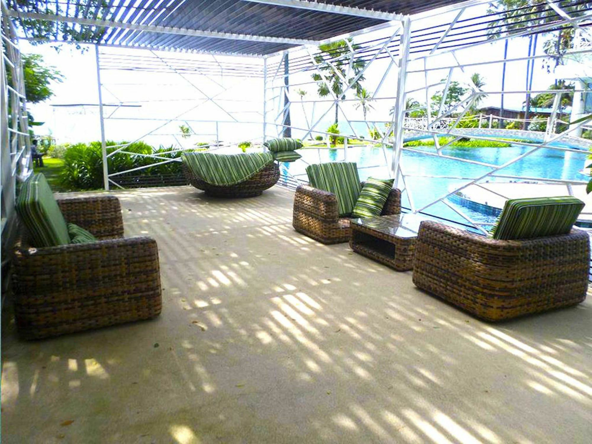 The Palm Wongamat Beach Pattaya Exterior photo