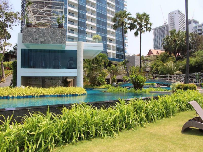 The Palm Wongamat Beach Pattaya Exterior photo